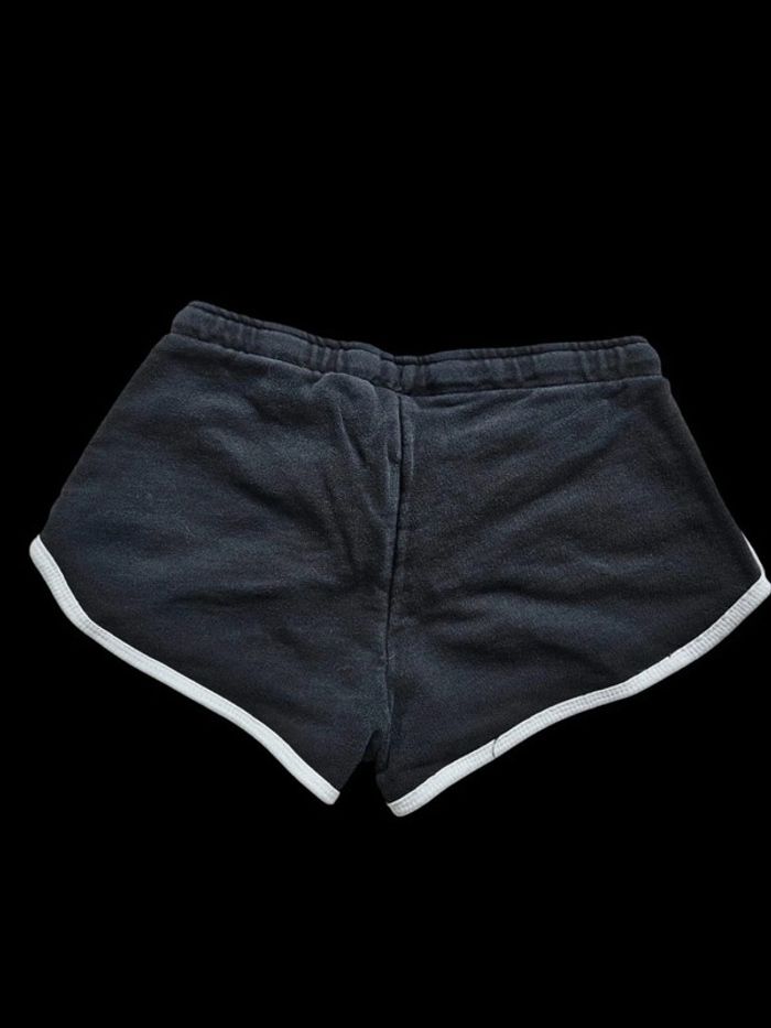 Short sport Noir court - 34/XS - photo numéro 3