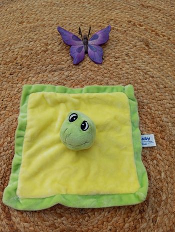 Doudou neuf grenouille