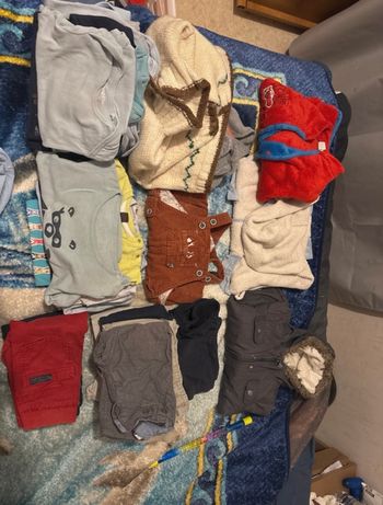 Lot de vêtement en garçon 18 mois