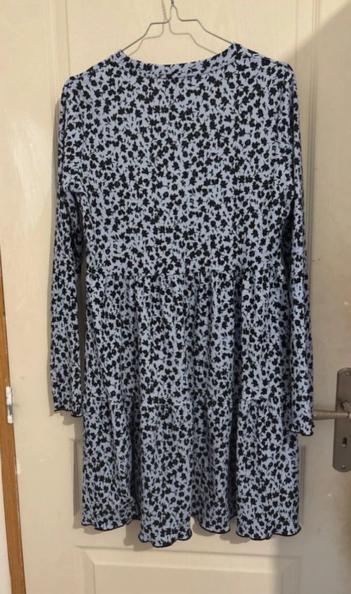 Robe Bershka taille M - photo numéro 2
