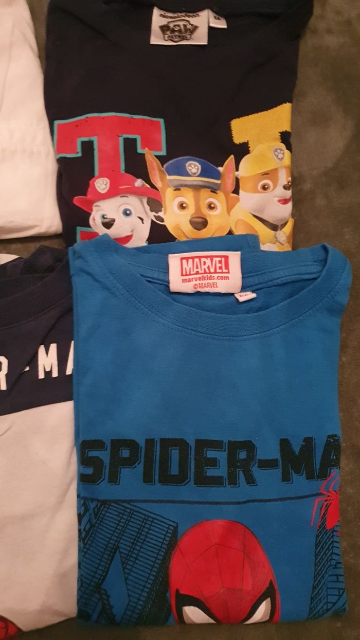 Lot t-shirts 6 ans - photo numéro 2