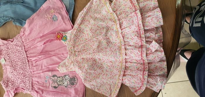Lot robes 6mois - photo numéro 3