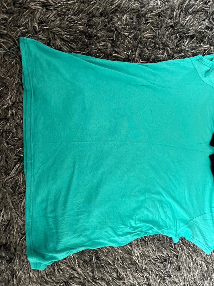 T-shirt pour femmes - photo numéro 3