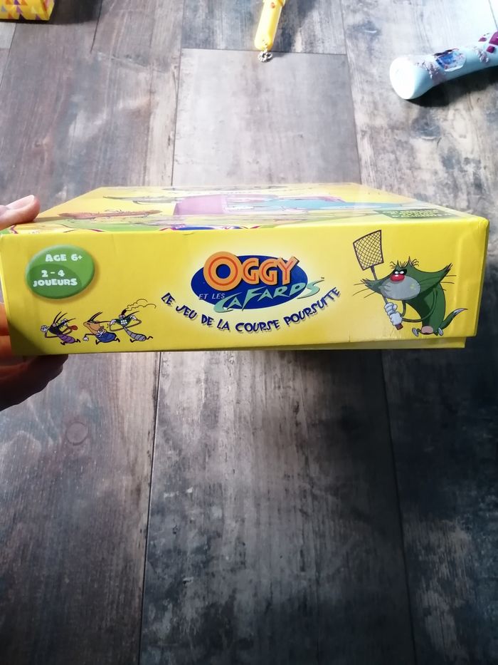 Oggy et les cafards. - photo numéro 2