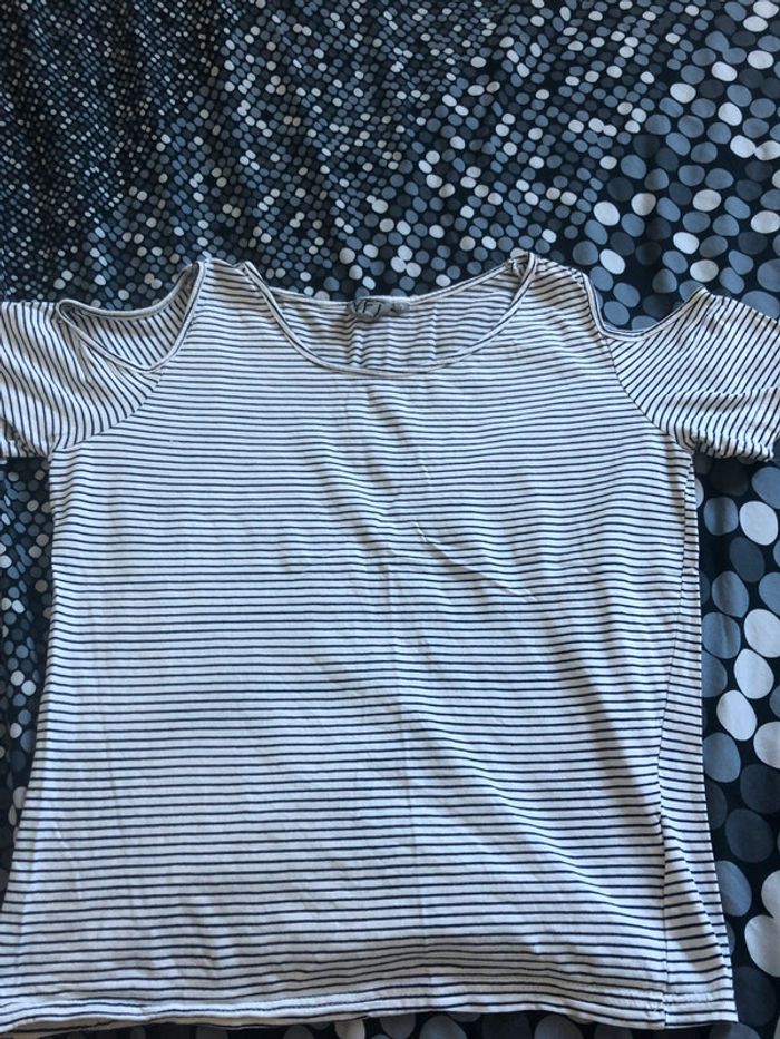 T shirt rayé - photo numéro 4