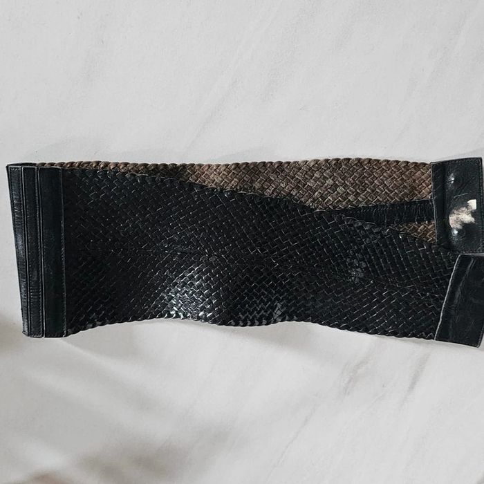 Ceinture corset vintage en cuir noir Stephane Kelian - photo numéro 3