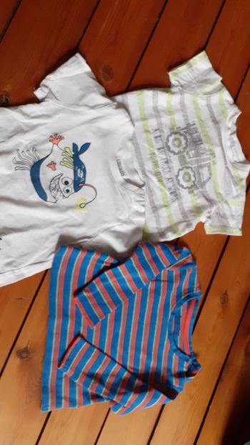 Lot 3 t shirts 12 mois