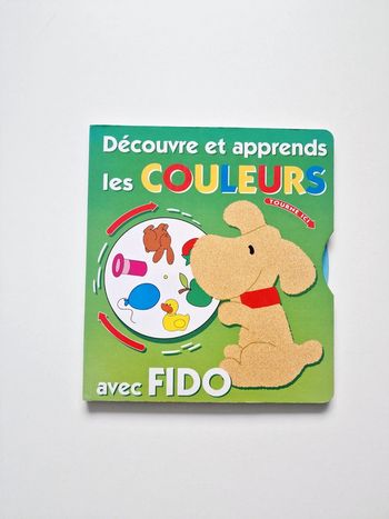 Découvre et apprends les couleurs avec Fido - Livre cartonné