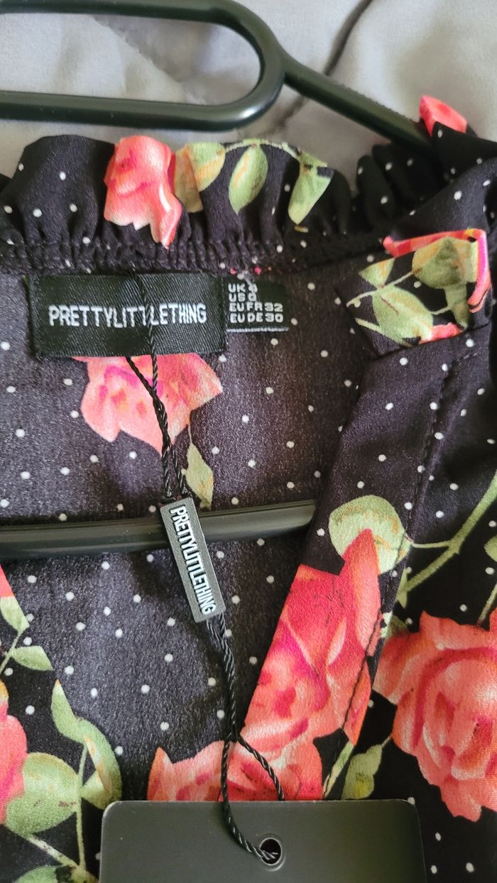 Robe fleurie Noir - photo numéro 4