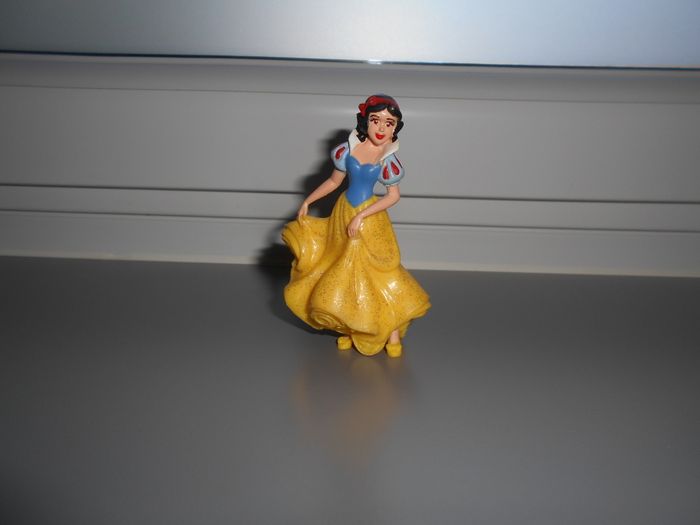 Figurine Blanche-Neige (Bullyland/Disney)