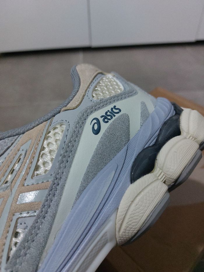 Asics Gel-NYC ivory mid grey - photo numéro 6