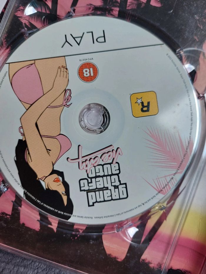 Jeu pc g.t.a en très bon etat - photo numéro 4