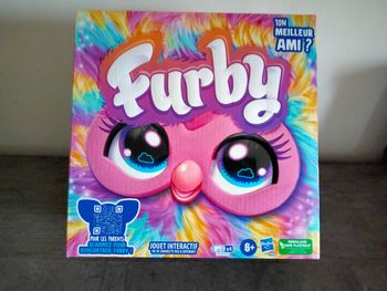 Peluche interactive Furby neuve