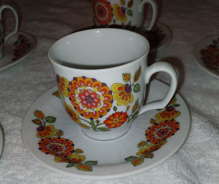 Vintage lot 6 tasses et soucoupes Seltmann Weiden Bavière porcelaine de qualité - photo numéro 2