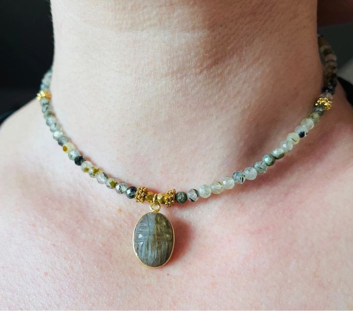 Collier talisman scarabée Labradorite et Préhnite - photo numéro 11