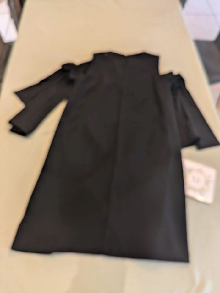 Robe noire L/12 - photo numéro 4