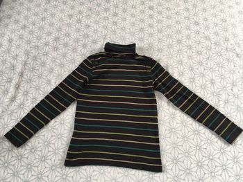 Teeshirt col roulé neuf - 6 ans