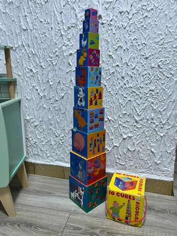 Jeu cubes à empiler