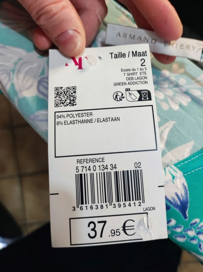 Débardeur fluide fleuri Taille 40-42 - photo numéro 4