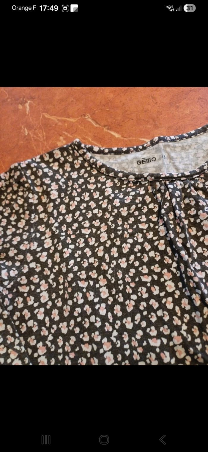 T.shirt fille taille 8 ans - photo numéro 2