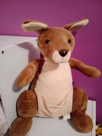 Peluche kangourou