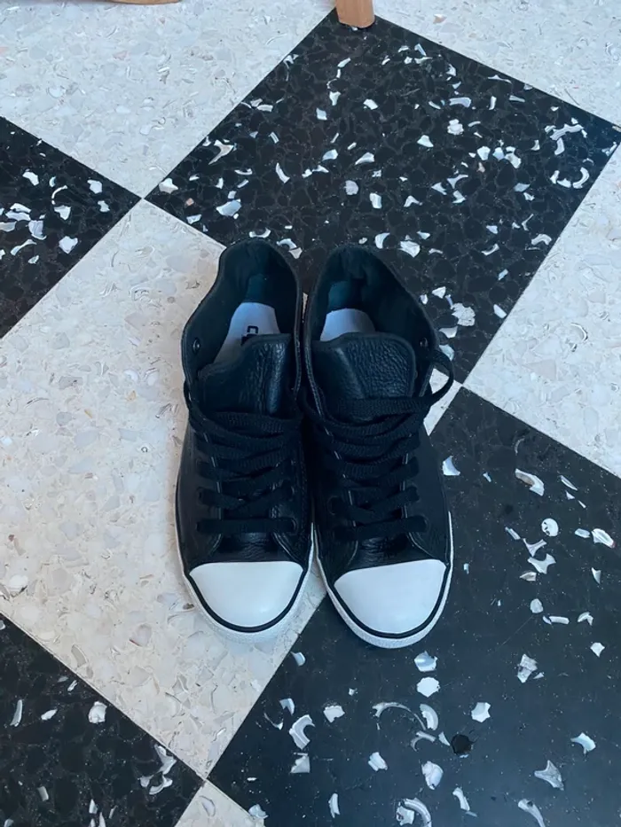 Converse All Star montantes – Cuir noir – Taille 36 EU - photo numéro 3
