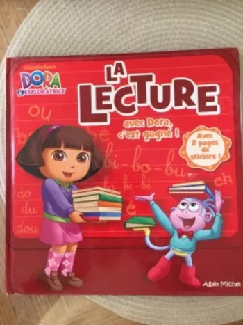 La lecture avec Dora, c'est gagné.