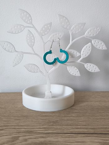 Boucles d'oreilles créoles turquoise - impression 3D peintes et vernis à la main