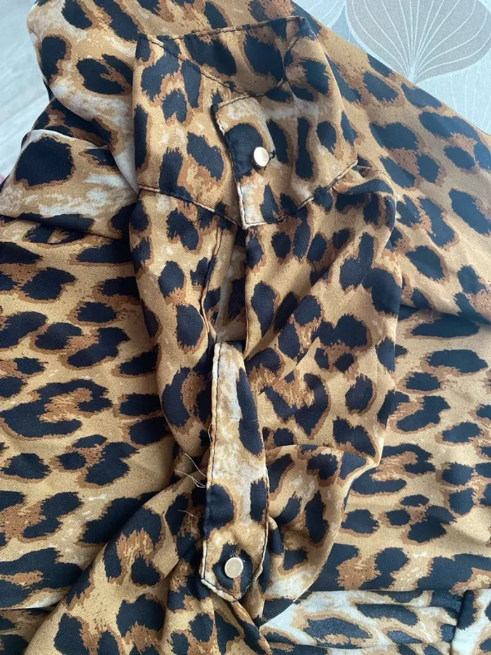 Blouse en voile léopard - Taille M - photo numéro 7