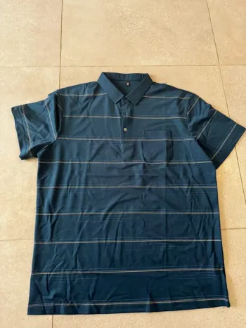 Polo taille XL, neuf sans étiquette