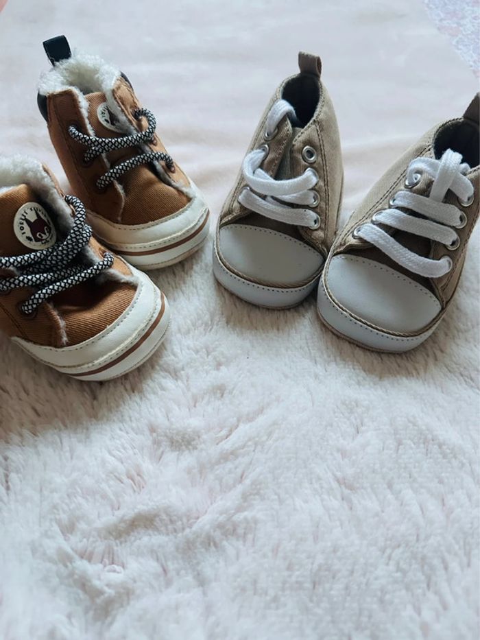 Lot chaussures garçon 6/9 mois