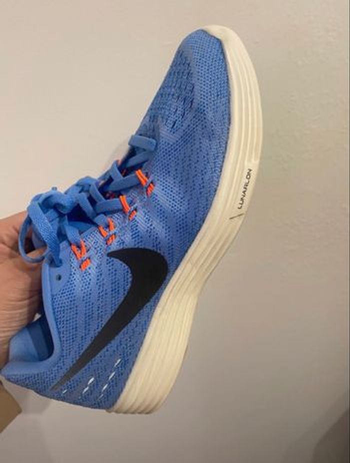 Basket Nike Lunar Tempo bleu