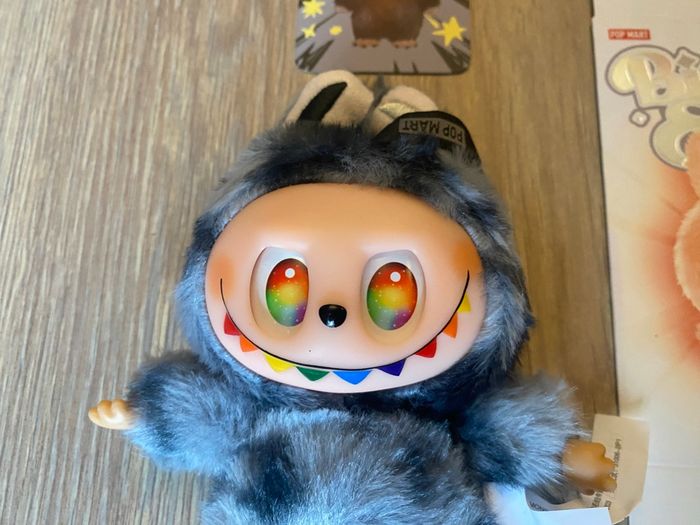 Labubu V3 secret neuf et sous blister