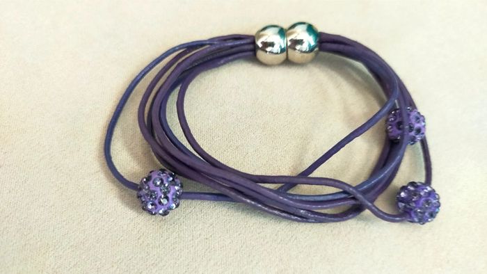 Bracelet multi-rangs violet avec perles strassées - Collection Reflets de Lavande - photo numéro 6