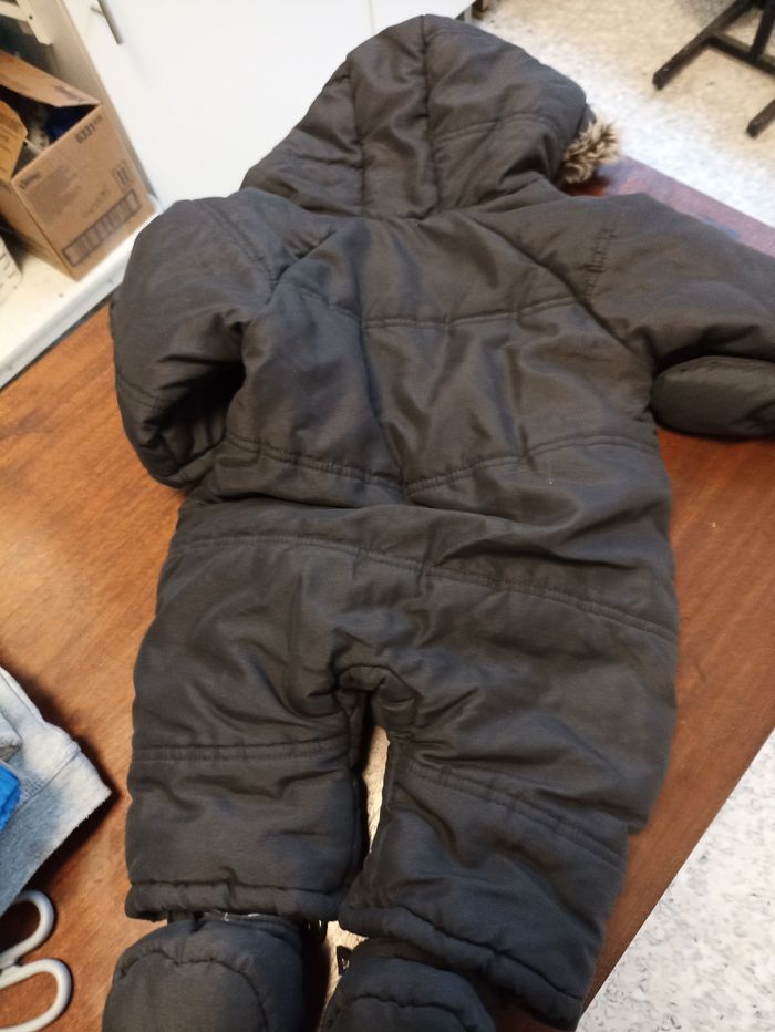 Combinaison 9 /12 mois. - photo numéro 10