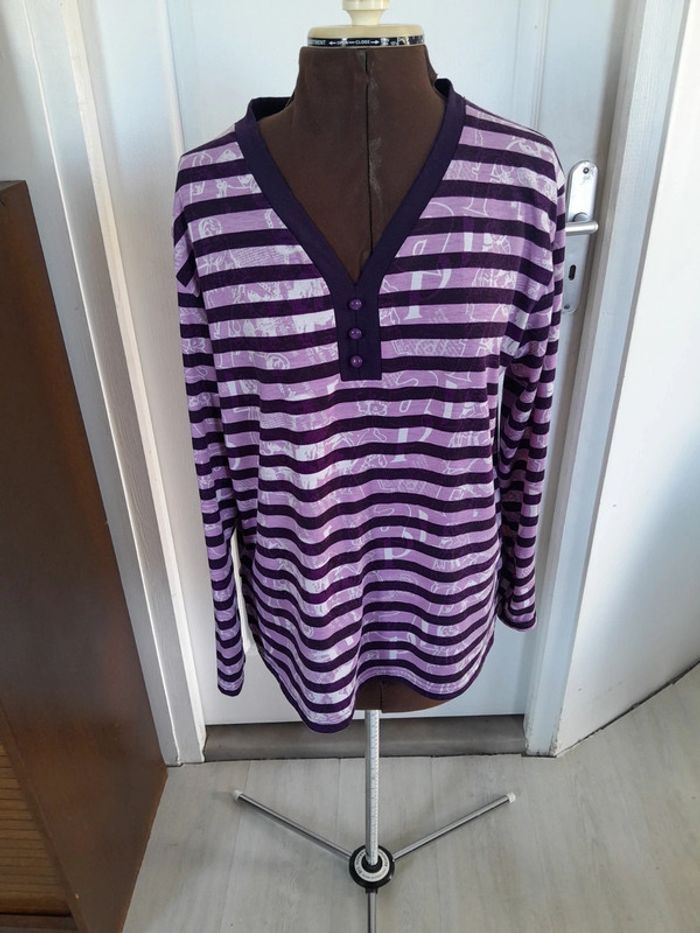 Tee shirt rayé imprimé manche longue.gue col V Yeshini taille L