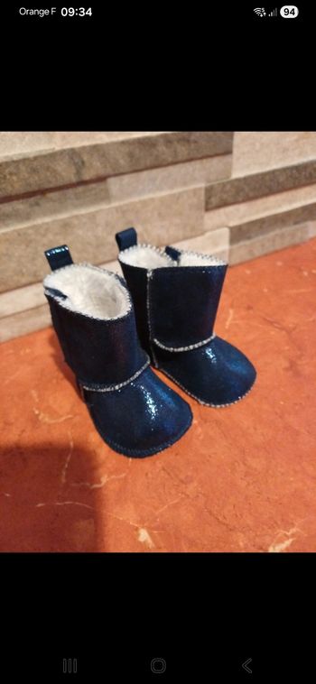 Bottines bébé taille 0 / 3 mois