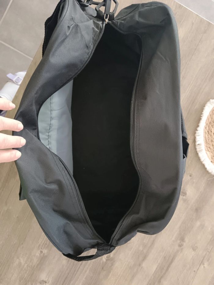 🌞 sac de sport neuf - photo numéro 3