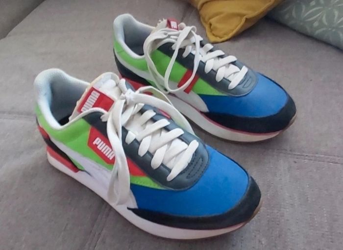 Chaussures Puma taille 37 - photo numéro 5