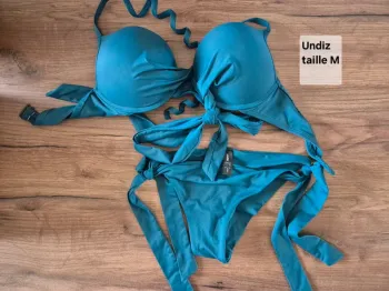 Maillot de bain taille M
