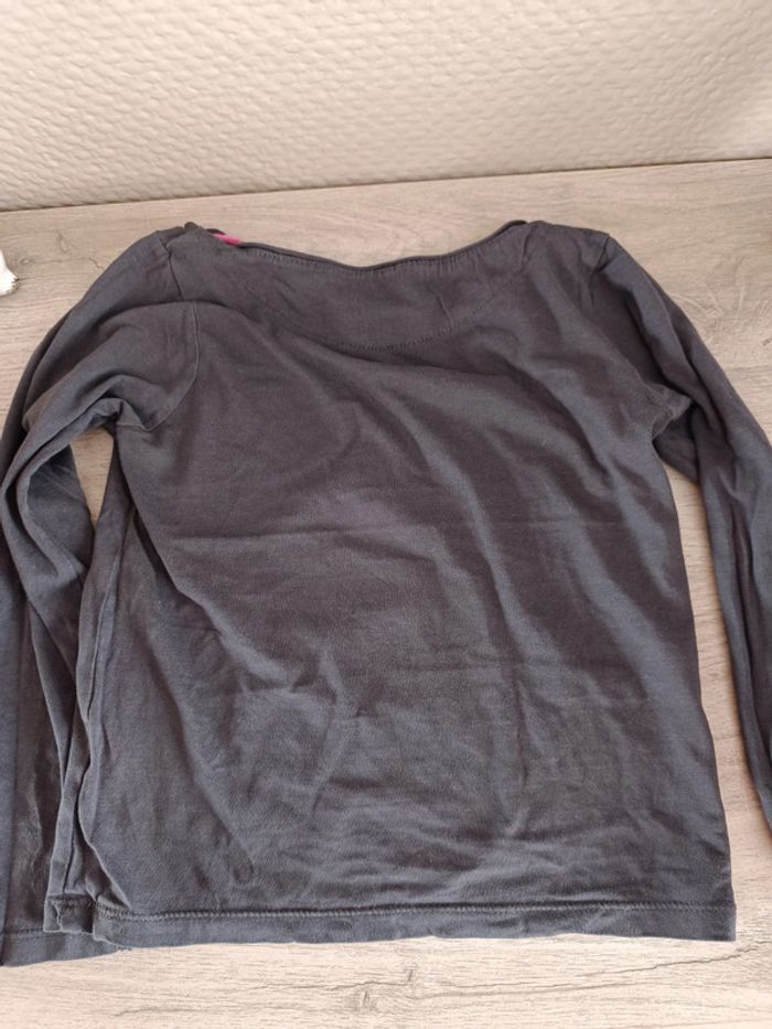 T-shirt fille Okaïdi 4 ans très bon état - photo numéro 4