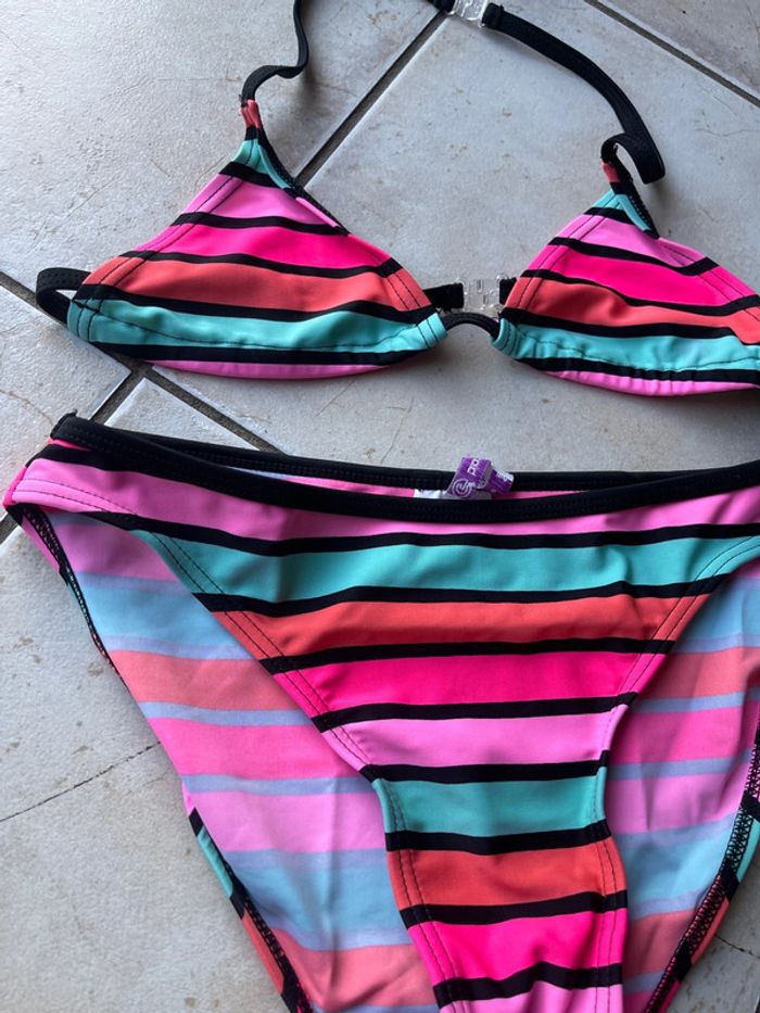 Maillot de bain 2 pièces - photo numéro 2