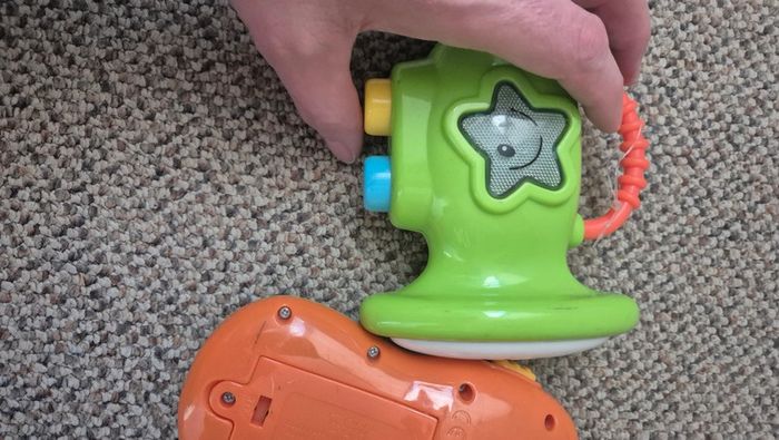 Lot 2 jouets musicaux et téléphone - photo numéro 4