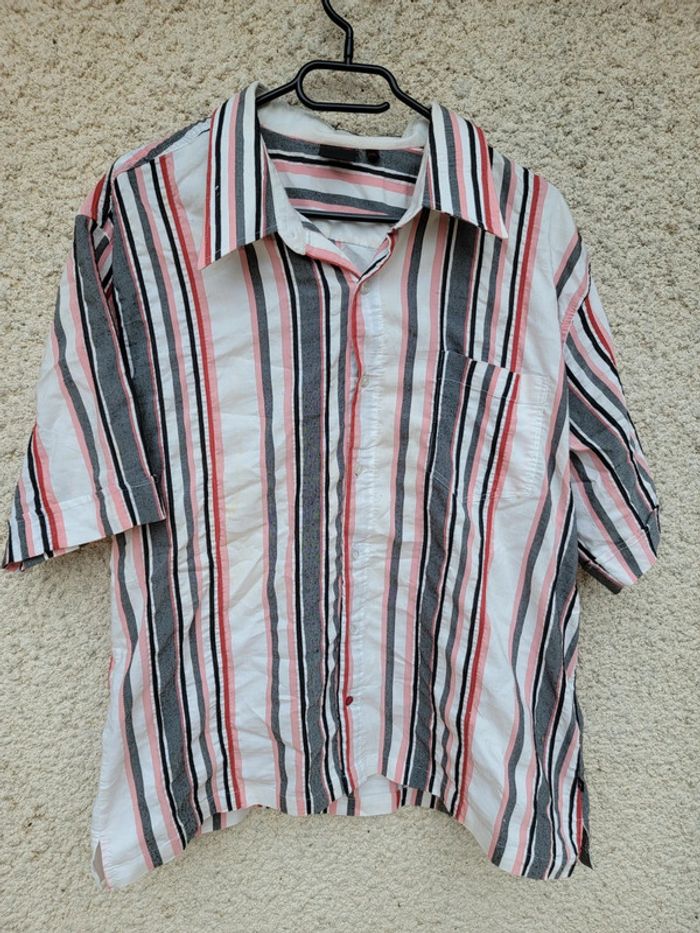 Chemise légère en lin pour l'été ethnique aventure grunge tie and dye