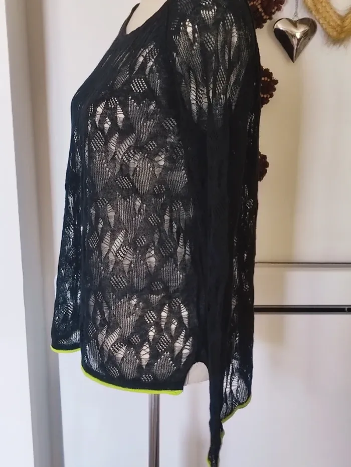 👄  pull en dentelle  lin et  coton 🌱 oversize jusqu'au 42 - photo numéro 2