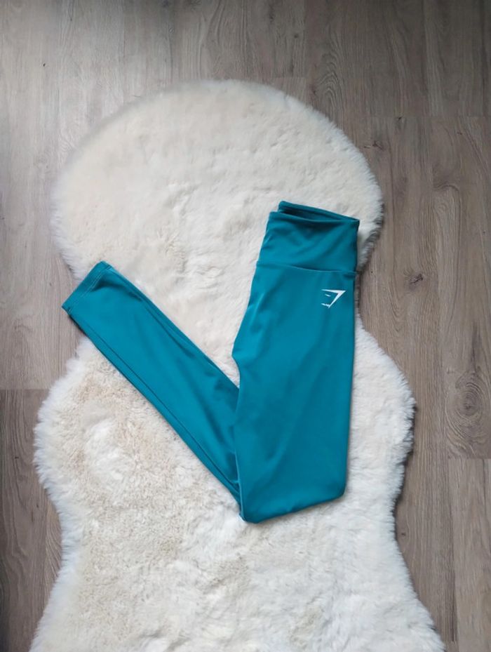 Gymshark legging turquoise taille S - photo numéro 2