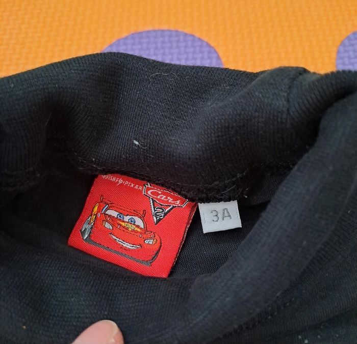 T-shirt manches longues noir cars, Disney, taille 3 ans (98 cm) - photo numéro 3
