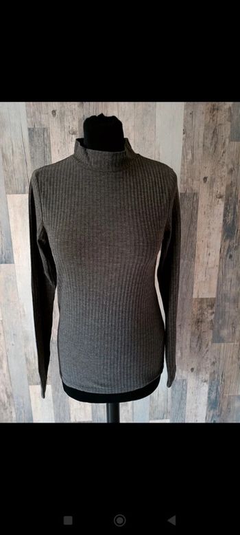 T-shirt manches longues en maille côtelé 36/38