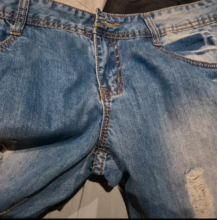 Superbe jean boyfriend taille 42 - photo numéro 3