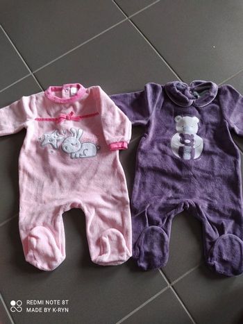 Lot pyjamas 1 mois